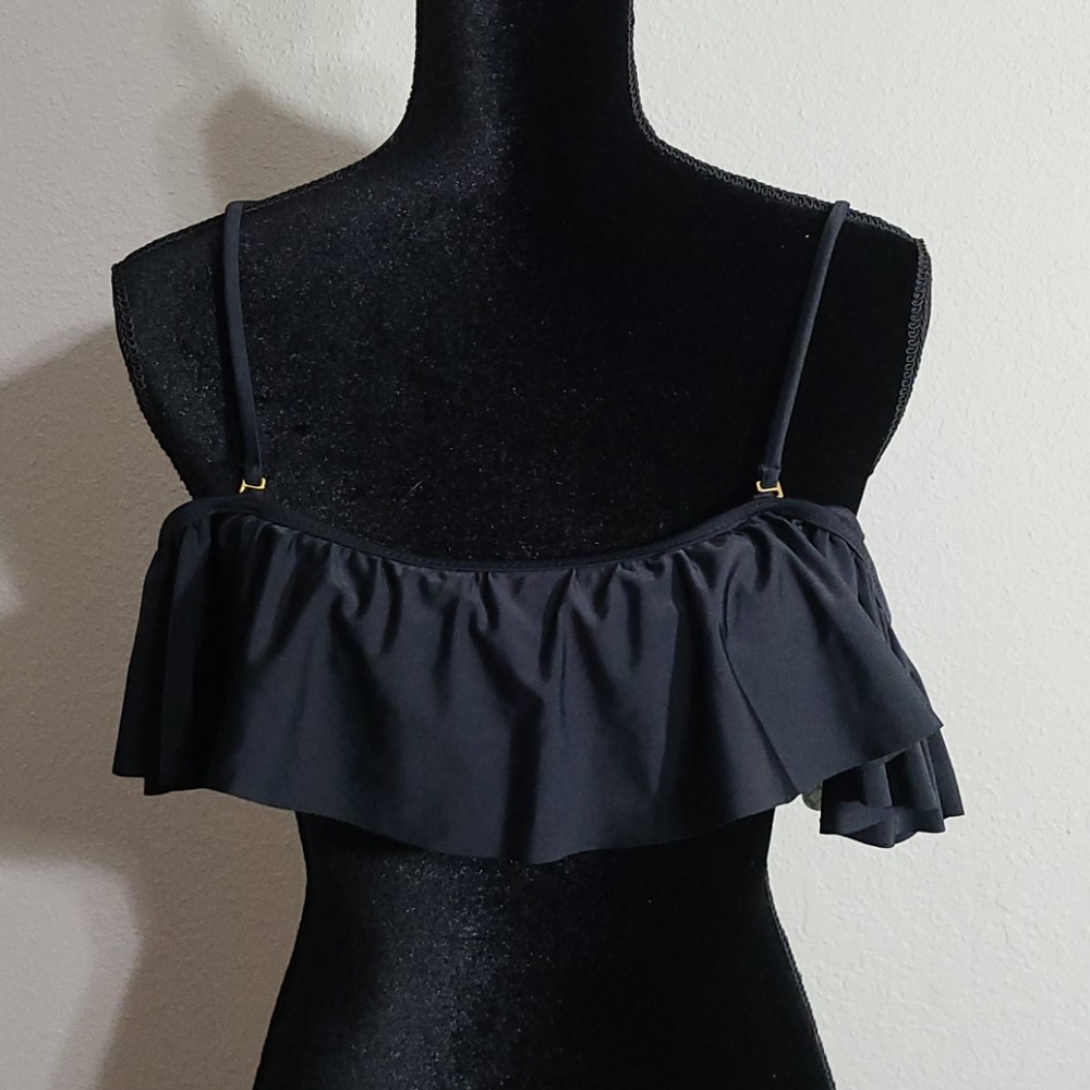 NWT Raisins bikini top
